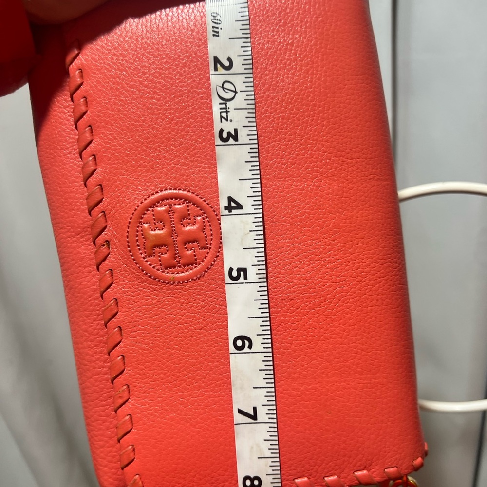 Tory Burch Coral Leather Crossbody Bag - Picture 4 of 16